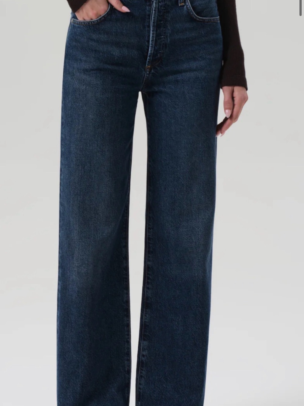 Citizens Of Humanity Annina Dark Blue Wide-Leg Jeans. Color: Westwood